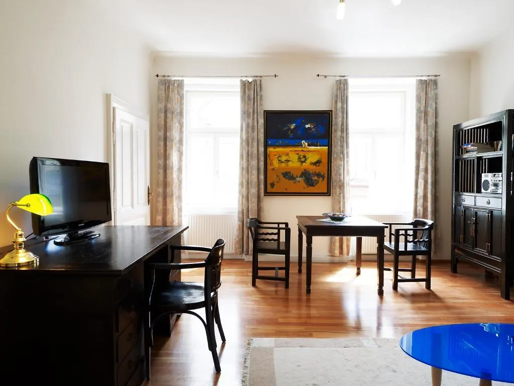 Checkvienna - Brandmayer Apartments | Contactless Check-In Austria