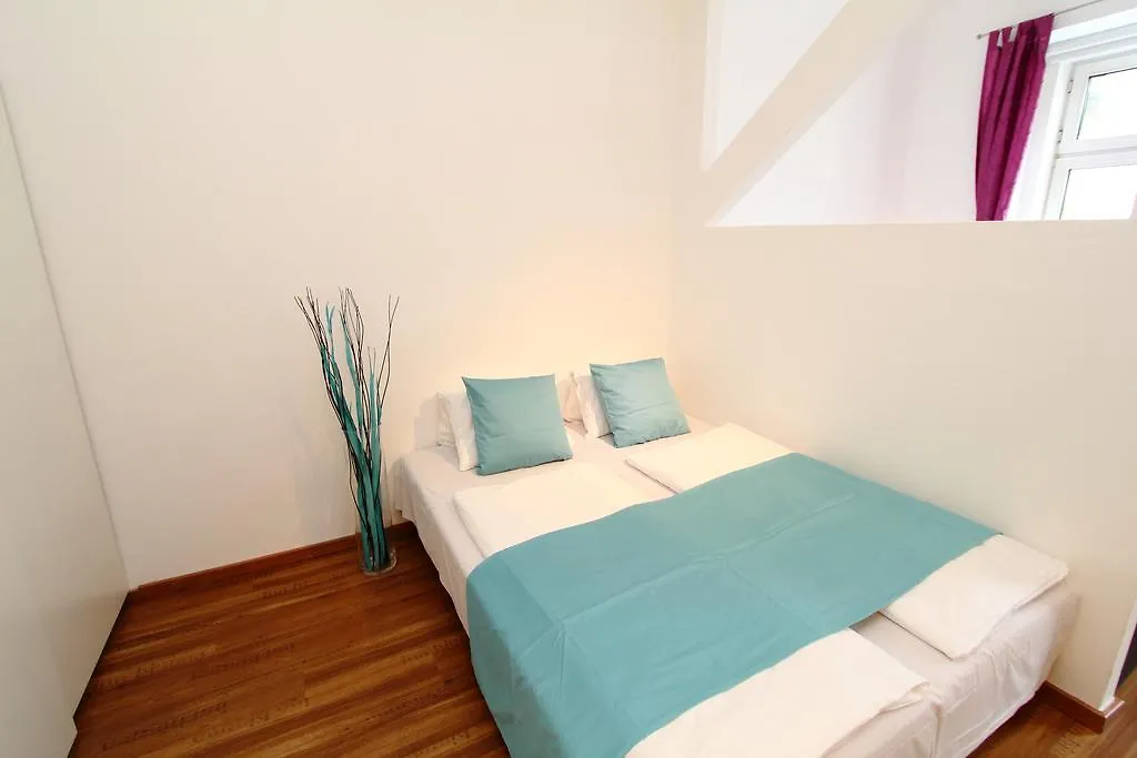 Checkvienna - Brandmayer Apartments | Contactless Check-In 0*, Vienna